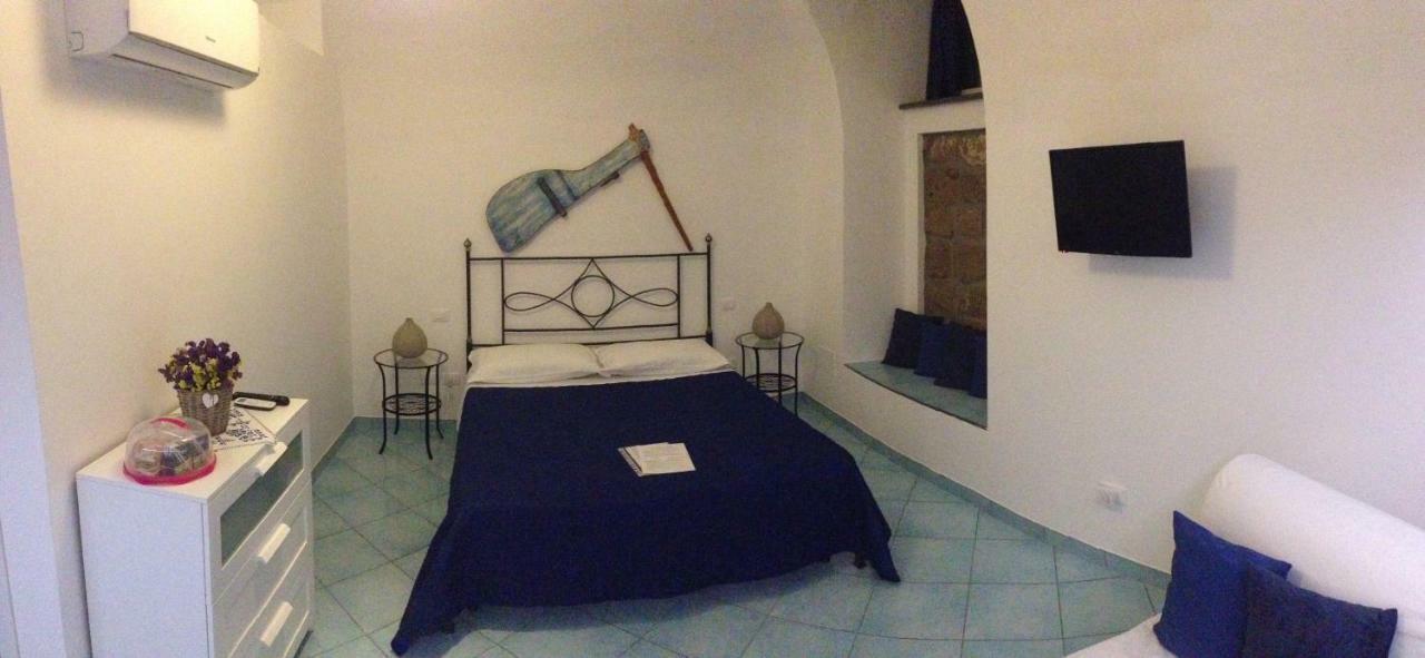 B&B La Grotta Marina Vico Equense Eksteriør billede