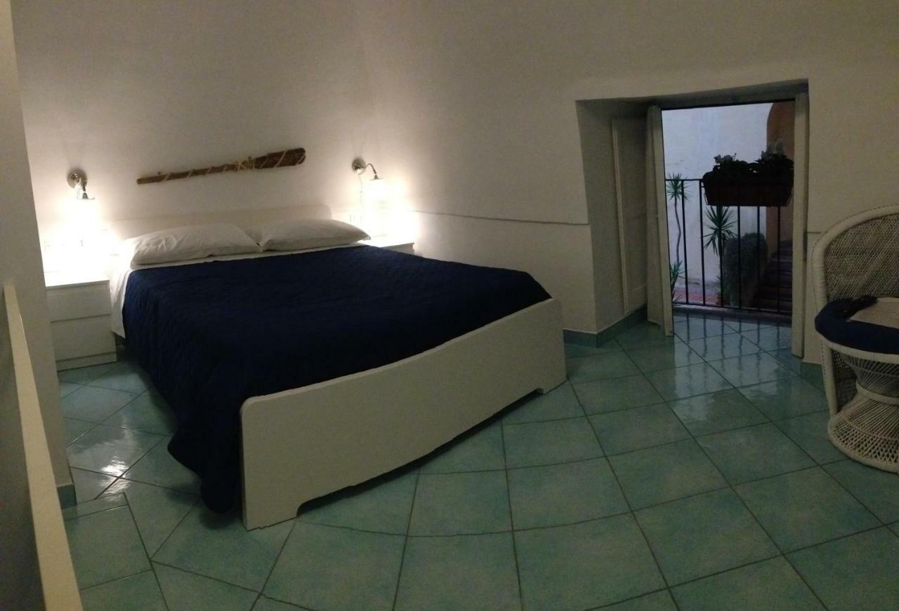 B&B La Grotta Marina Vico Equense Eksteriør billede